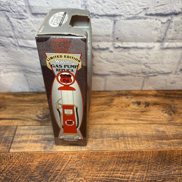 Phillips 66 gasoline limited edition die cast metal collector gas pump replica - Picture 4 of 8
